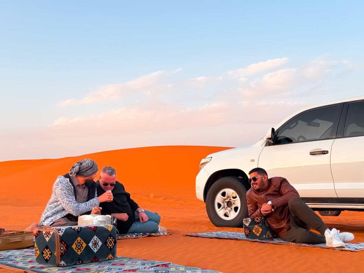 جولة سفاري الكثبان الحمراء مع كشتة 